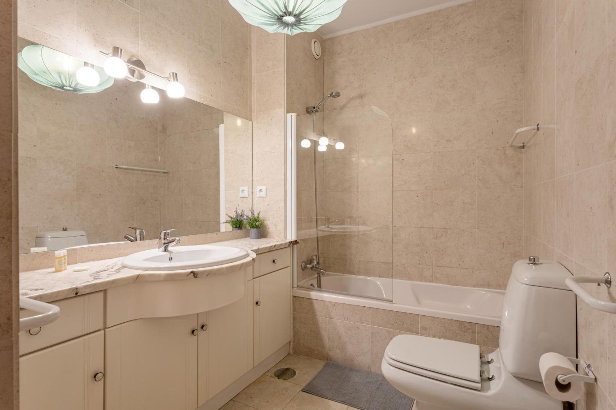 Joivy Stylish City Centre Flat With Parking Maia  Luaran gambar